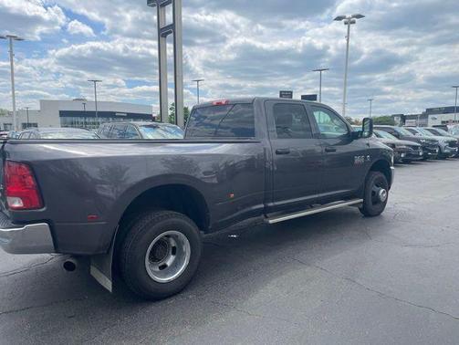 Granite Crystal Metallic Clearcoat 2016 RAM 3500 Tradesman