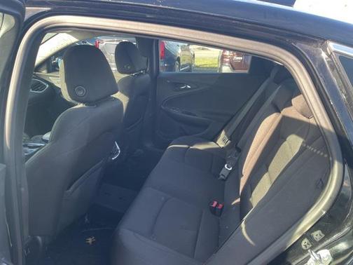 2020 Chevrolet Malibu FWD LT