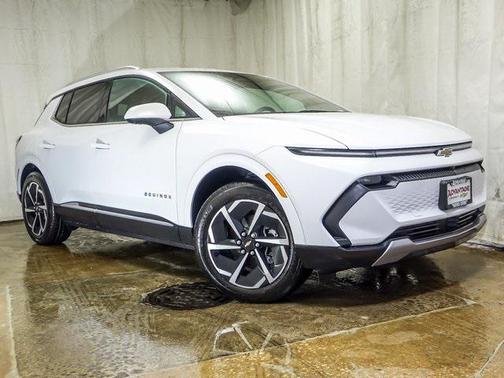 2025 Chevrolet Equinox EV LT