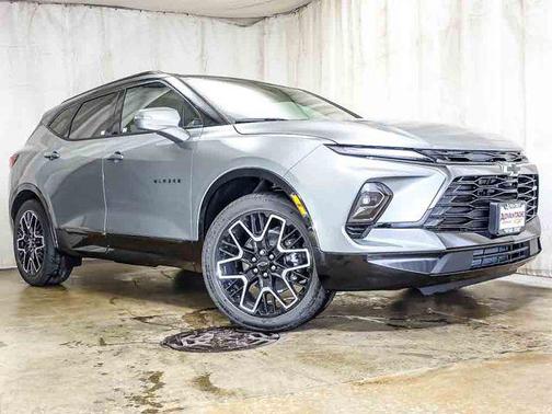 Sterling Gray Metallic 2026 Chevrolet Blazer RS