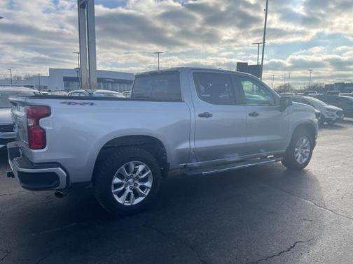 2019 Chevrolet Silverado 1500 Custom