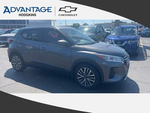 Gun Metallic 2022 Nissan Kicks SV