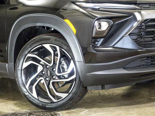 Mosaic Black Metallic 2026 Chevrolet Trailblazer RS