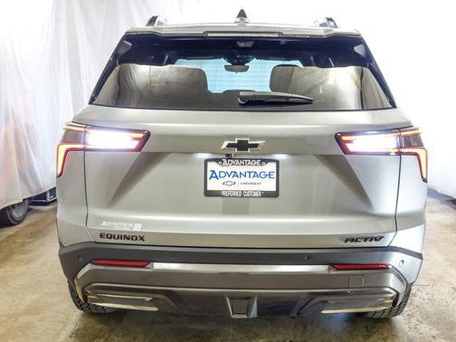 Sterling Gray Metallic 2026 Chevrolet Equinox FWD ACTIV