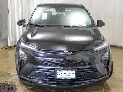 Mosaic Black Metallic 2027 Chevrolet Bolt LT FWD