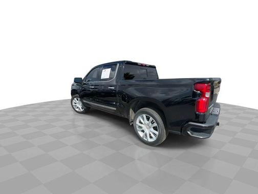 Black 2022 Chevrolet Silverado 1500 High Country