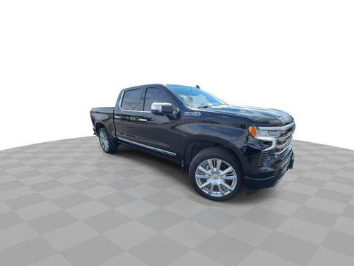 Black 2022 Chevrolet Silverado 1500 High Country