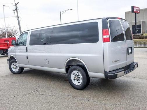 2025 Chevrolet Express 3500 RWD 3500 Extended Wheelbase LT