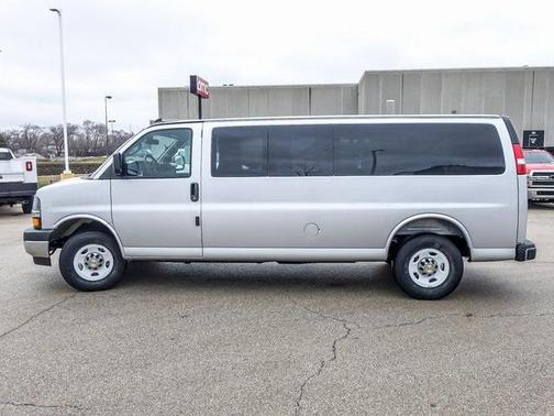 2025 Chevrolet Express 3500 RWD 3500 Extended Wheelbase LT