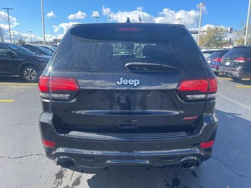 2016 Jeep Grand Cherokee SRT