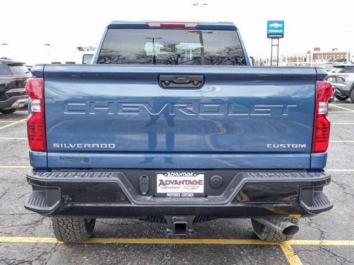 2026 Chevrolet Silverado 2500 Custom