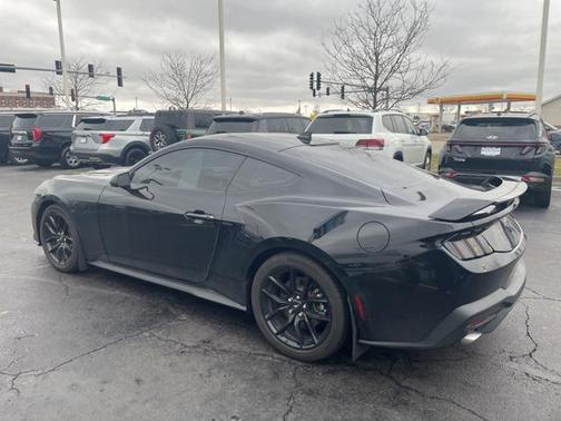 2025 Ford Mustang EcoBoost