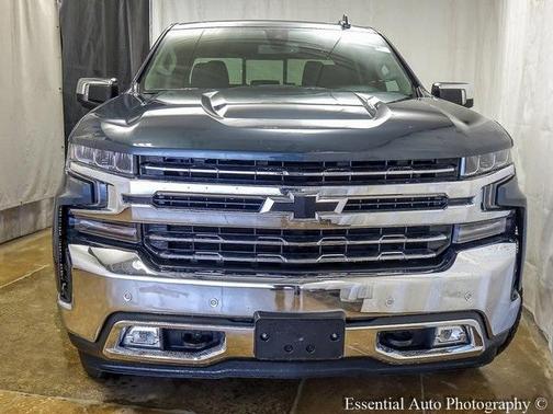 Photo 5 of 32 of 2020 Chevrolet Silverado 1500 LTZ