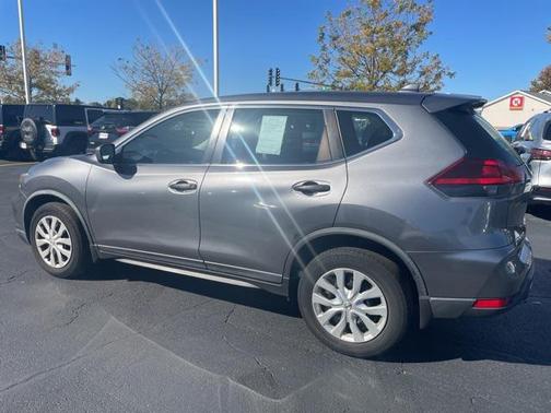 2018 Nissan Rogue S