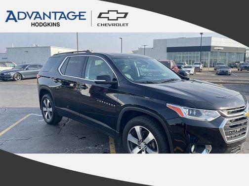 Mosaic Black Metallic 2020 Chevrolet Traverse LT Leather