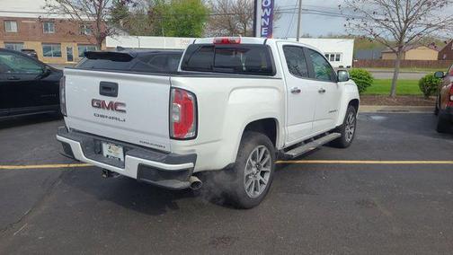 Summit White 2022 GMC Canyon Denali