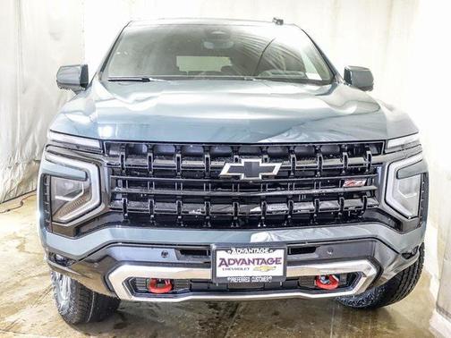 2026 Chevrolet Suburban Z71, 4WD