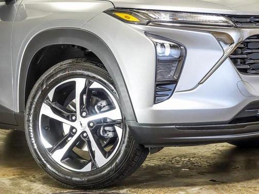 2026 Chevrolet Trax FWD 1RS