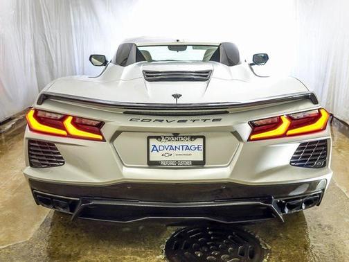 2026 Chevrolet Corvette Stingray w/2LT