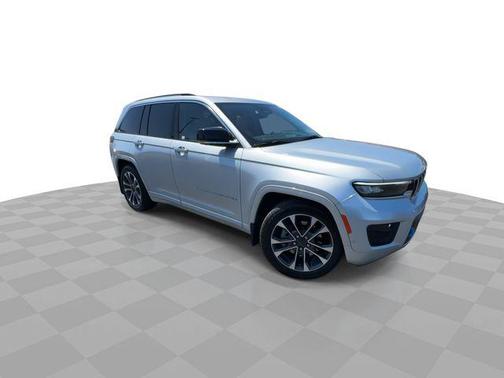 Silver Zynith 2022 Jeep Grand Cherokee 4xe Overland