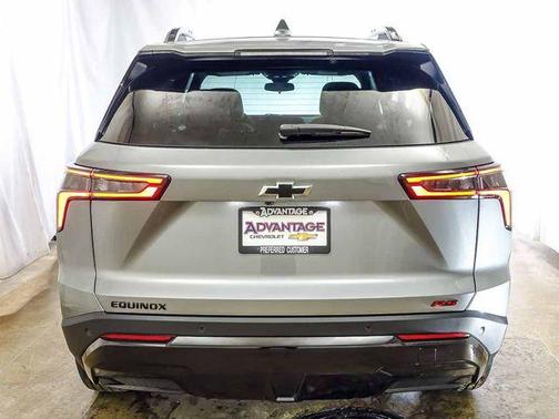 Sterling Gray Metallic 2027 Chevrolet Equinox FWD RS