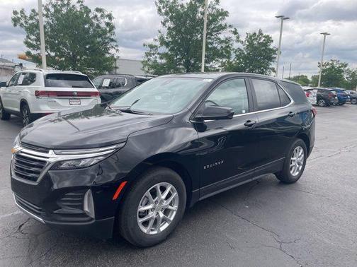 Mosaic Black Metallic 2024 Chevrolet Equinox 1LT