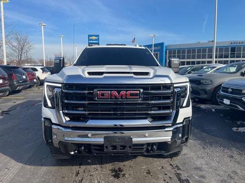 2024 GMC Sierra 2500 SLT