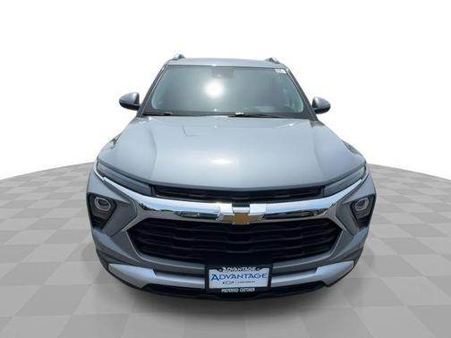 Sterling Gray Metallic 2025 Chevrolet Trailblazer LT