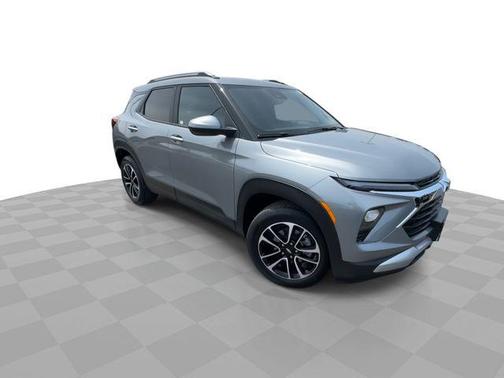Sterling Gray Metallic 2025 Chevrolet Trailblazer LT