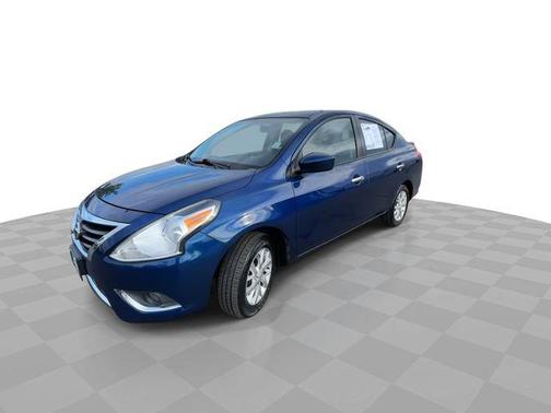 Deep Blue Pearl 2018 Nissan Versa 1.6 SV