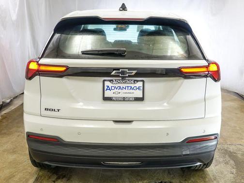 Summit White 2027 Chevrolet Bolt LT FWD
