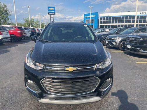 Mosaic Black Metallic 2020 Chevrolet Trax Premier