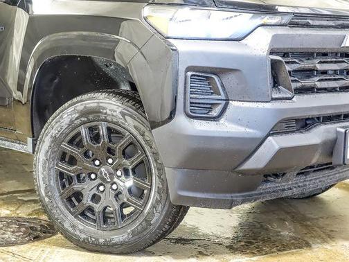 Black 2026 Chevrolet Colorado WT