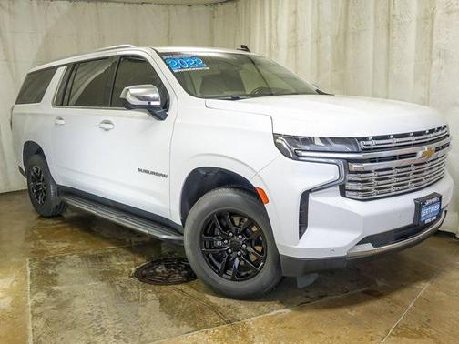 2022 Chevrolet Suburban LT