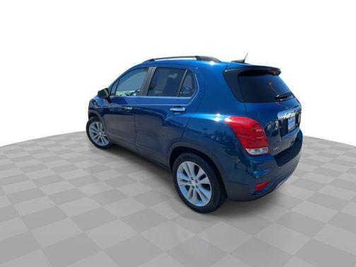 Pacific Blue Metallic 2019 Chevrolet Trax Premier