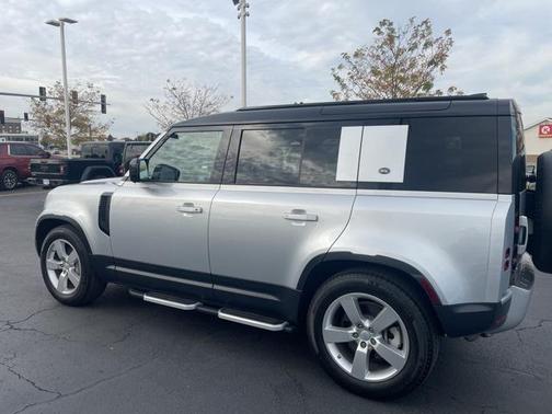 2020 Land Rover Defender 110 First Edition