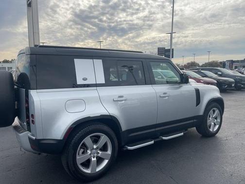 2020 Land Rover Defender 110 First Edition