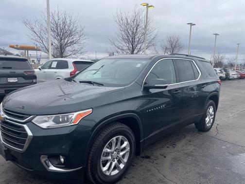 2020 Chevrolet Traverse LT Cloth