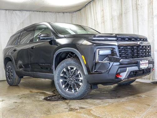 Mosaic Black Metallic 2026 Chevrolet Traverse AWD Z71