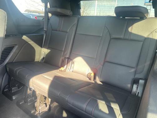 2022 Chevrolet Tahoe 4WD RST