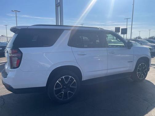2022 Chevrolet Tahoe 4WD RST
