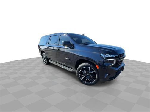2023 Chevrolet Suburban RST