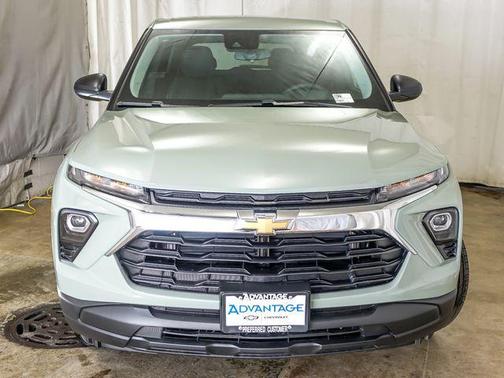 Cacti Green 2026 Chevrolet Trailblazer LS