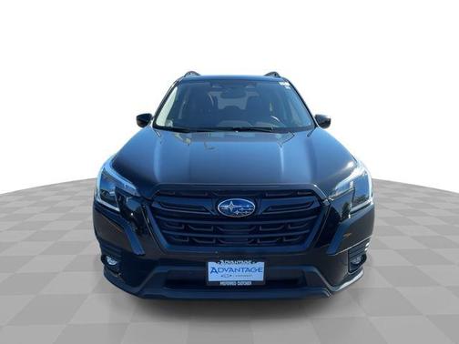 Crystal Black Silica 2024 Subaru Forester Premium