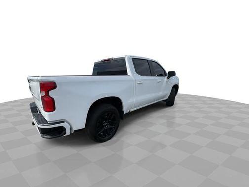 Summit White 2022 Chevrolet Silverado 1500 RST