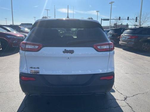 Bright White Clearcoat 2017 Jeep Cherokee 75th Anniversary Edition 4x4