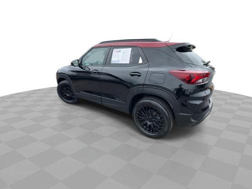 Mosaic Black Metallic 2021 Chevrolet Trailblazer RS