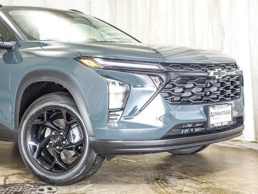 Cypress Gray 2026 Chevrolet Trax LT