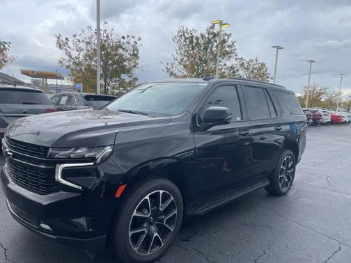2023 Chevrolet Tahoe 4WD RST