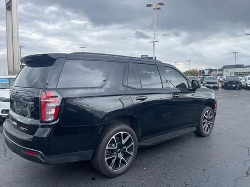 2023 Chevrolet Tahoe 4WD RST
